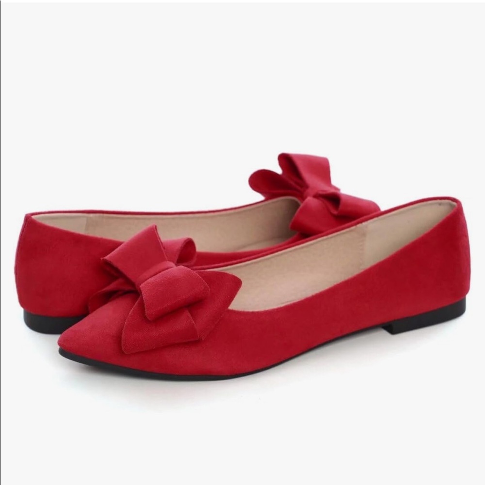 NWT size 8 red bow flat